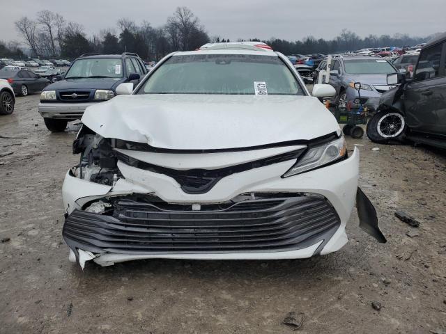 Photo 4 VIN: 4T1B11HK6JU056242 - TOYOTA CAMRY 