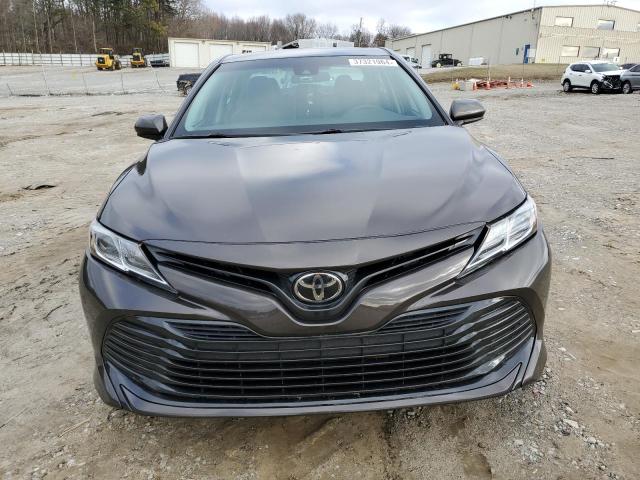 Photo 4 VIN: 4T1B11HK6JU056256 - TOYOTA CAMRY 