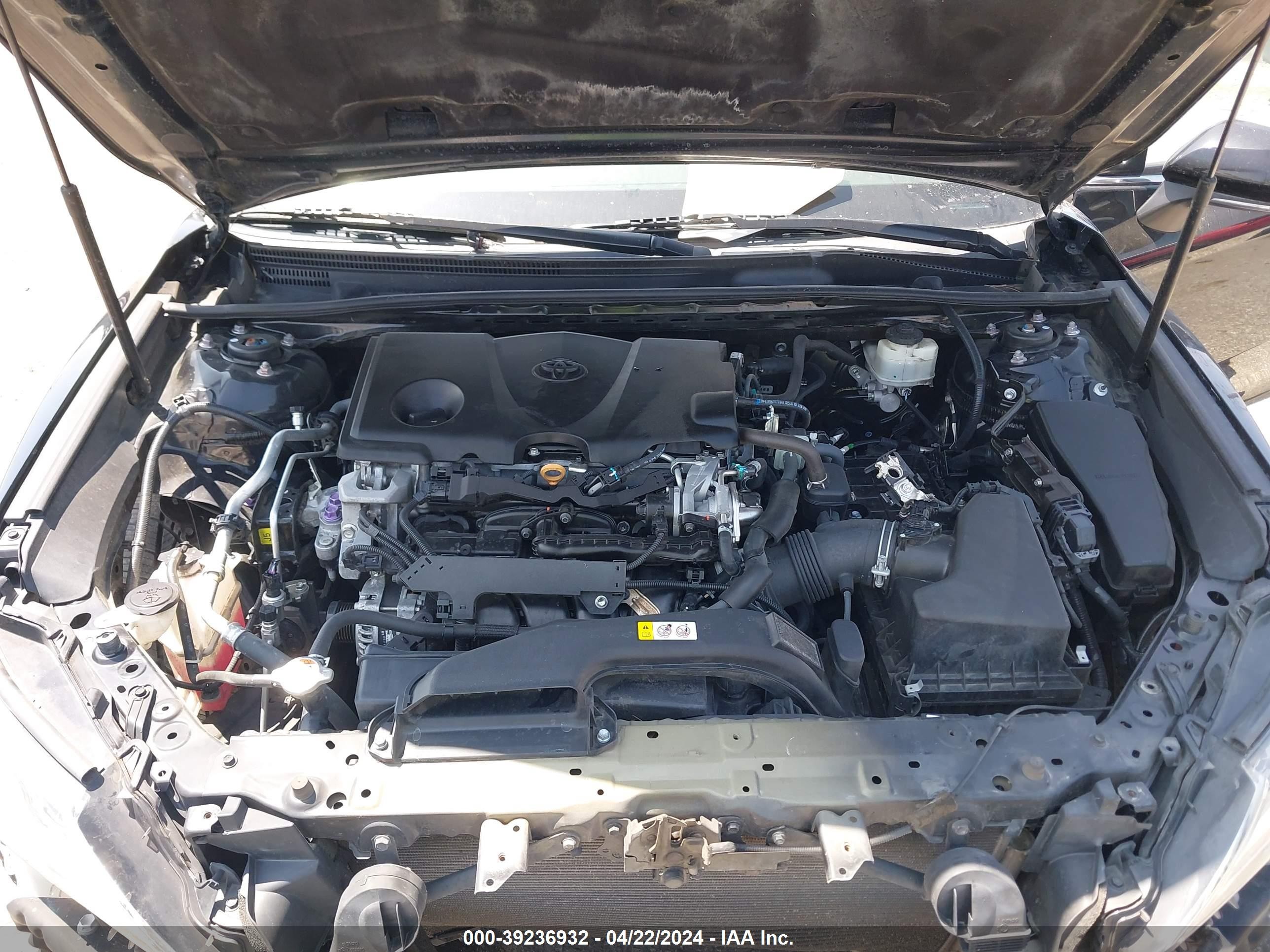 Photo 9 VIN: 4T1B11HK6JU064390 - TOYOTA CAMRY 