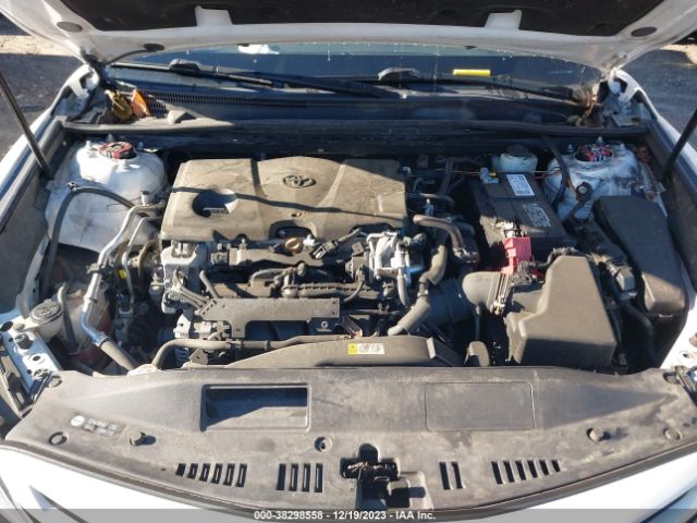 Photo 9 VIN: 4T1B11HK6JU072991 - TOYOTA CAMRY 