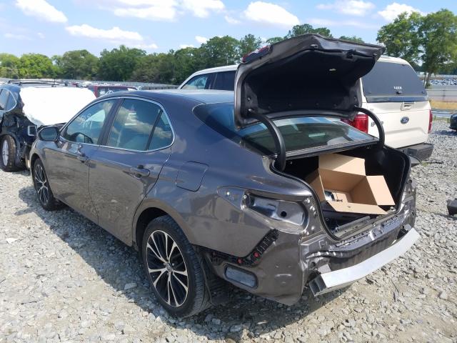 Photo 2 VIN: 4T1B11HK6JU077267 - TOYOTA CAMRY L 