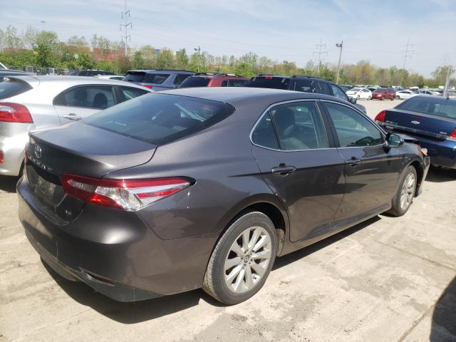 Photo 3 VIN: 4T1B11HK6JU081500 - TOYOTA CAMRY L 