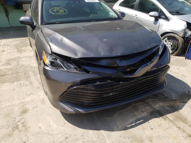 Photo 8 VIN: 4T1B11HK6JU081500 - TOYOTA CAMRY L 