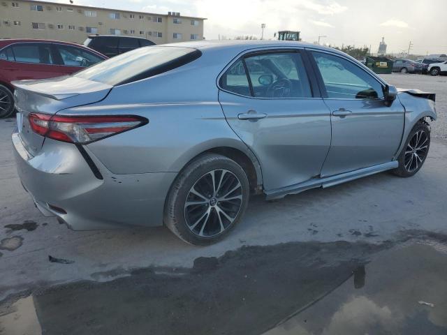 Photo 2 VIN: 4T1B11HK6JU082887 - TOYOTA CAMRY 