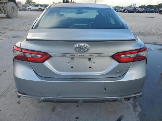 Photo 5 VIN: 4T1B11HK6JU082887 - TOYOTA CAMRY 