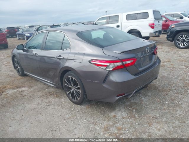 Photo 2 VIN: 4T1B11HK6JU087331 - TOYOTA CAMRY 