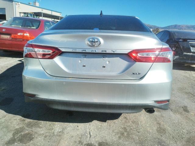 Photo 5 VIN: 4T1B11HK6JU092609 - TOYOTA CAMRY L 