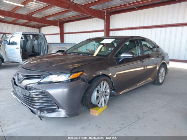 Photo 1 VIN: 4T1B11HK6JU102670 - TOYOTA CAMRY 