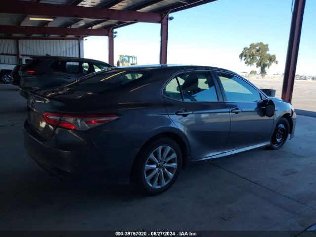 Photo 3 VIN: 4T1B11HK6JU102670 - TOYOTA CAMRY 