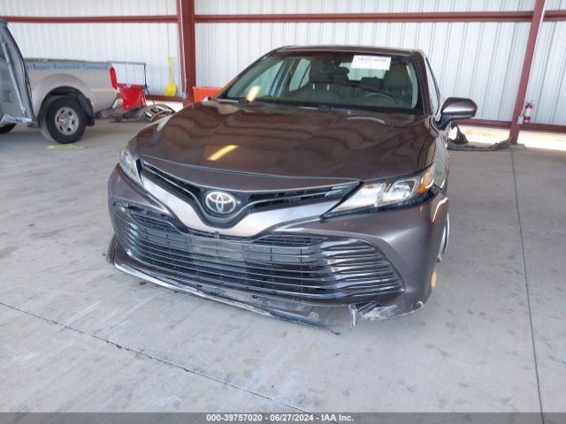 Photo 5 VIN: 4T1B11HK6JU102670 - TOYOTA CAMRY 