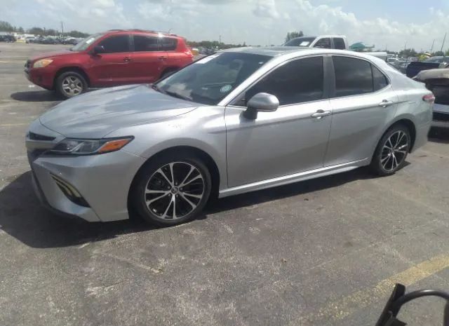 Photo 1 VIN: 4T1B11HK6JU110171 - TOYOTA CAMRY 