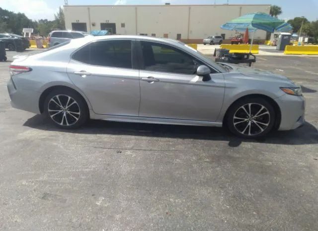 Photo 5 VIN: 4T1B11HK6JU110171 - TOYOTA CAMRY 