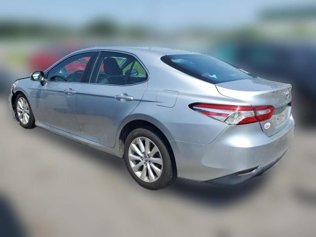 Photo 1 VIN: 4T1B11HK6JU114494 - TOYOTA CAMRY 