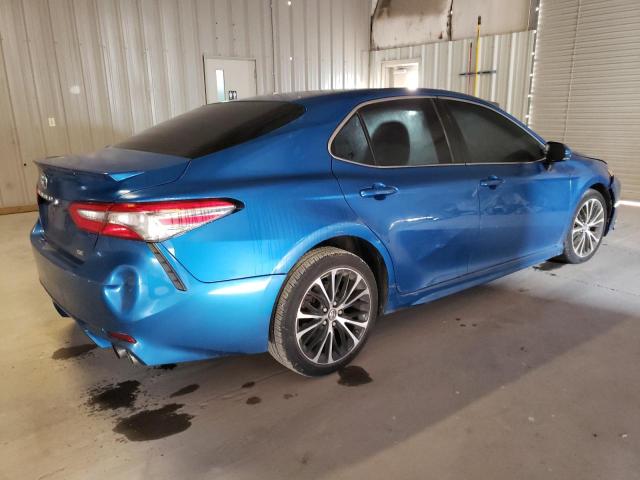 Photo 2 VIN: 4T1B11HK6JU117301 - TOYOTA CAMRY 