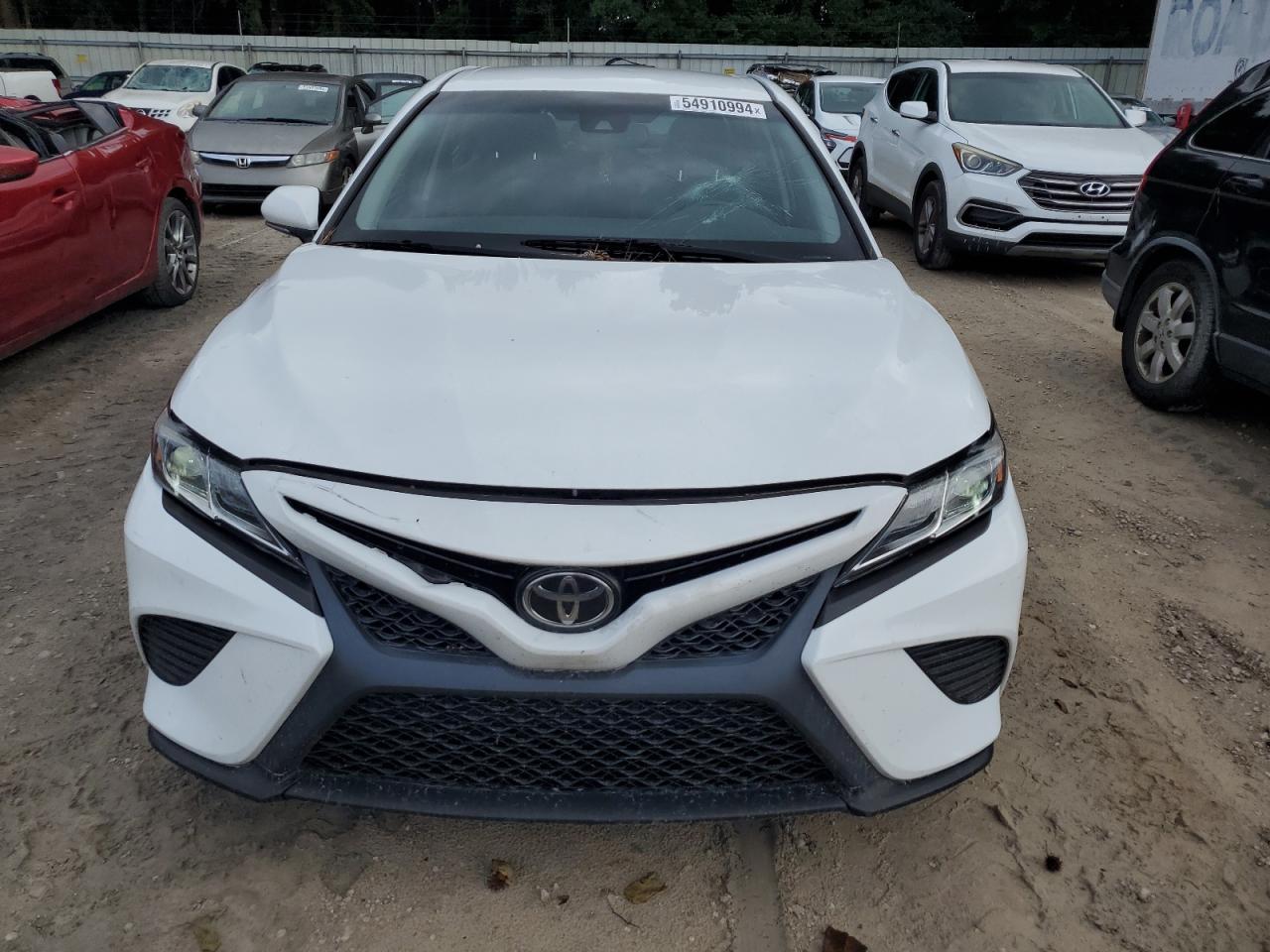 Photo 4 VIN: 4T1B11HK6JU121462 - TOYOTA CAMRY 