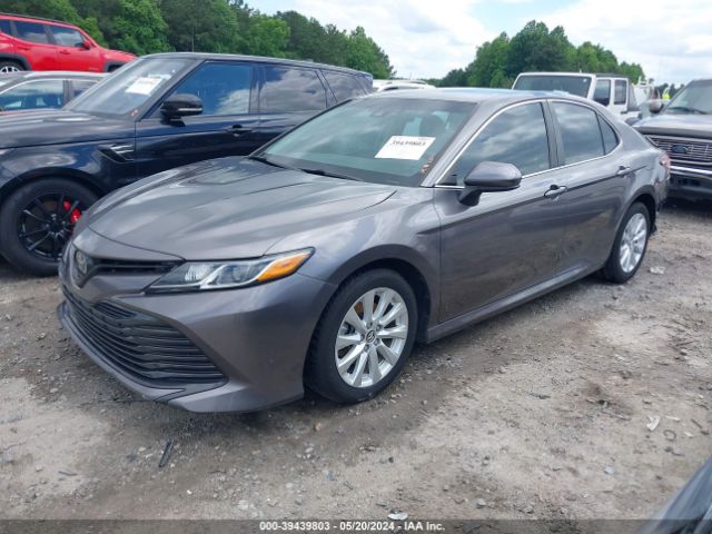 Photo 1 VIN: 4T1B11HK6JU123289 - TOYOTA CAMRY 