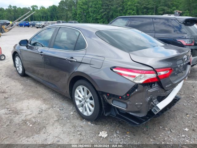 Photo 2 VIN: 4T1B11HK6JU123289 - TOYOTA CAMRY 