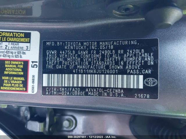 Photo 8 VIN: 4T1B11HK6JU126001 - TOYOTA CAMRY 