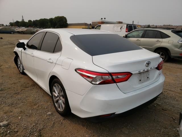 Photo 2 VIN: 4T1B11HK6JU126502 - TOYOTA CAMRY L 