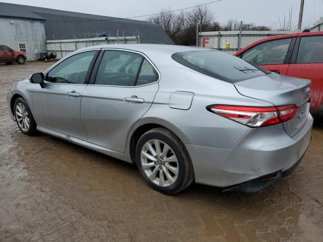 Photo 1 VIN: 4T1B11HK6JU126838 - TOYOTA CAMRY 