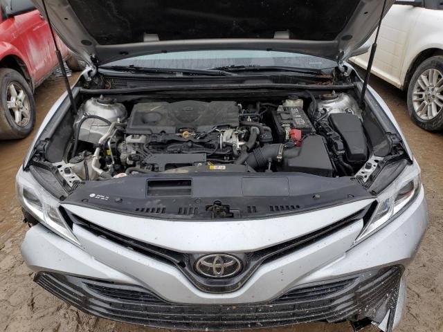 Photo 10 VIN: 4T1B11HK6JU126838 - TOYOTA CAMRY 