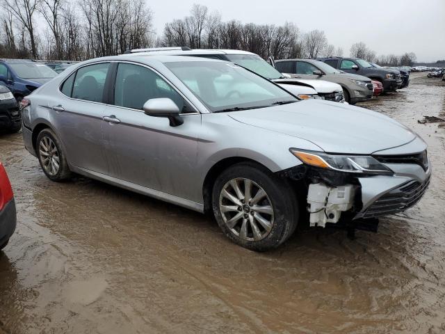 Photo 3 VIN: 4T1B11HK6JU126838 - TOYOTA CAMRY 