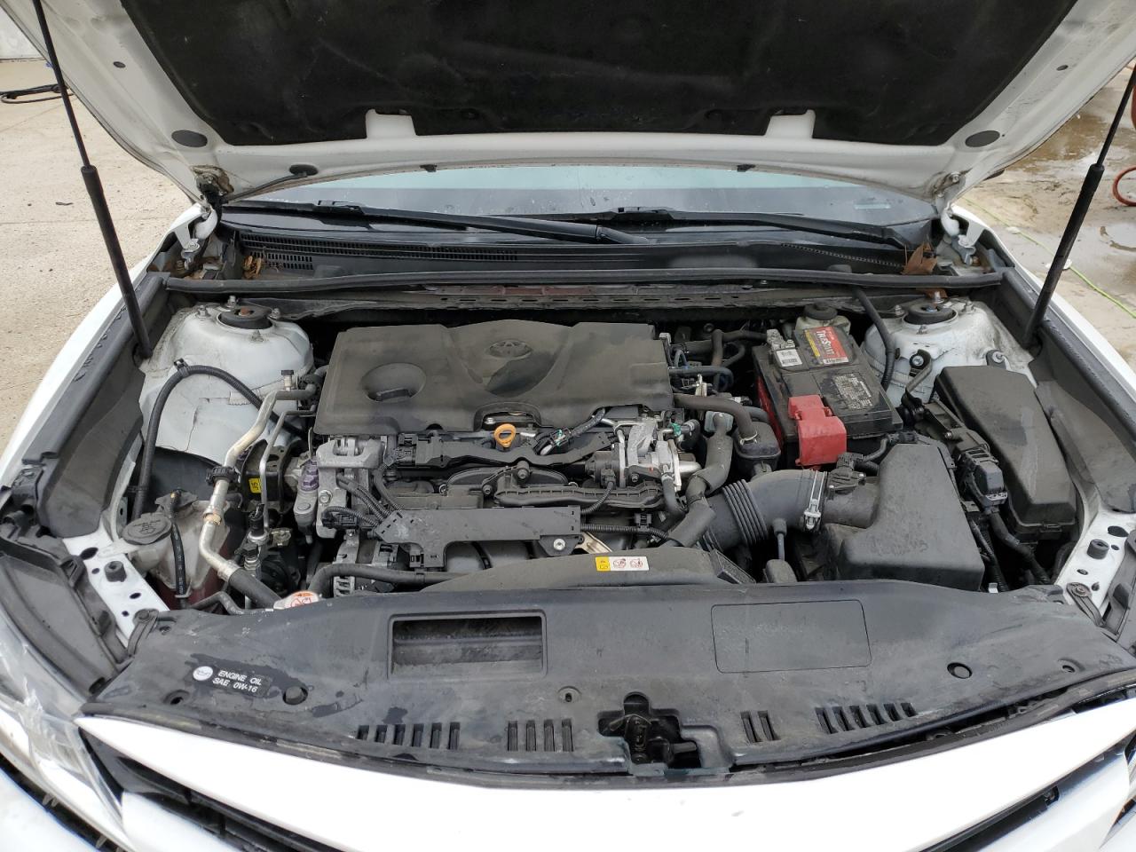 Photo 10 VIN: 4T1B11HK6JU127410 - TOYOTA CAMRY 