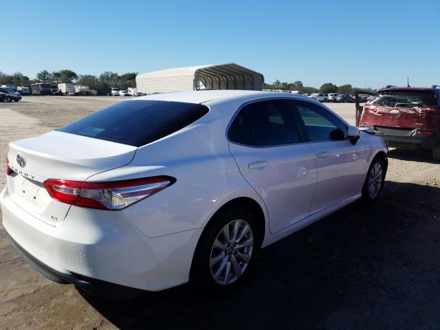 Photo 3 VIN: 4T1B11HK6JU141159 - TOYOTA CAMRY L 