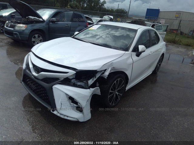 Photo 1 VIN: 4T1B11HK6JU143736 - TOYOTA CAMRY 