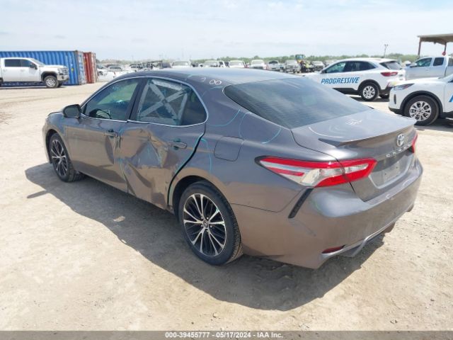 Photo 2 VIN: 4T1B11HK6JU151285 - TOYOTA CAMRY 