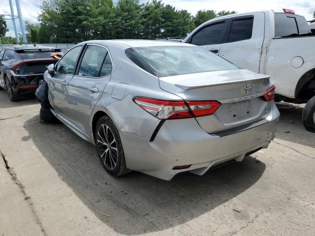 Photo 2 VIN: 4T1B11HK6JU151481 - TOYOTA CAMRY L 