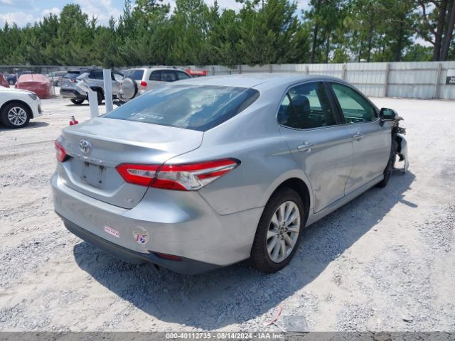 Photo 3 VIN: 4T1B11HK6JU501630 - TOYOTA CAMRY 