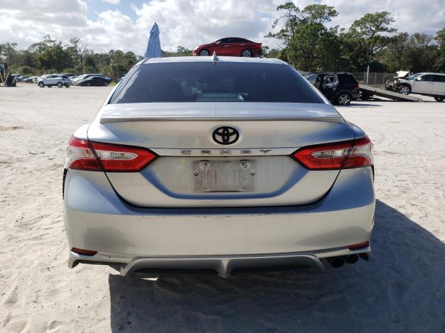 Photo 5 VIN: 4T1B11HK6JU506200 - TOYOTA CAMRY 