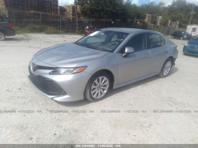 Photo 1 VIN: 4T1B11HK6JU510506 - TOYOTA CAMRY 