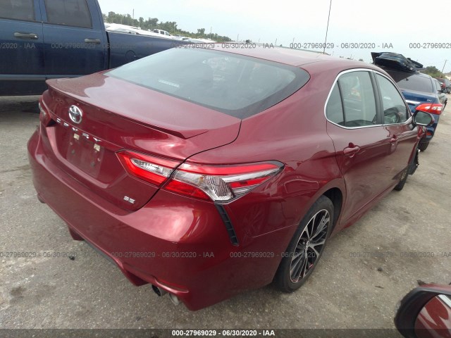 Photo 3 VIN: 4T1B11HK6JU517794 - TOYOTA CAMRY 