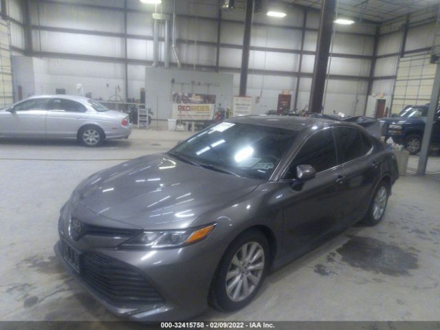 Photo 1 VIN: 4T1B11HK6JU528861 - TOYOTA CAMRY 