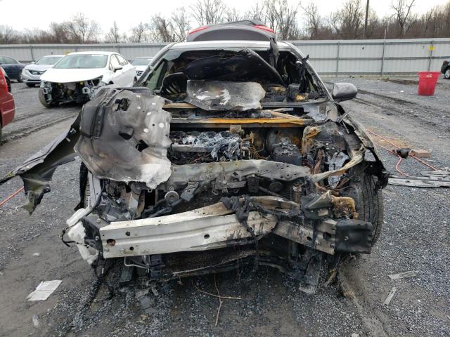 Photo 4 VIN: 4T1B11HK6JU530688 - TOYOTA CAMRY 