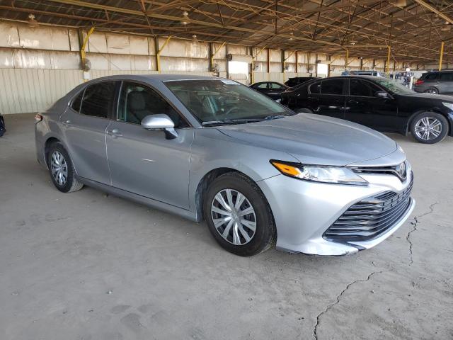 Photo 3 VIN: 4T1B11HK6JU530982 - TOYOTA CAMRY L 