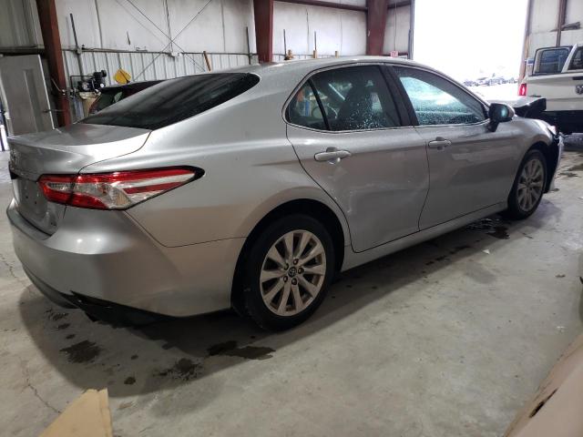 Photo 2 VIN: 4T1B11HK6JU543604 - TOYOTA CAMRY 