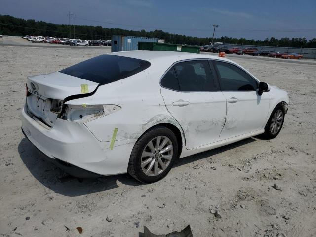 Photo 2 VIN: 4T1B11HK6JU548530 - TOYOTA CAMRY L 