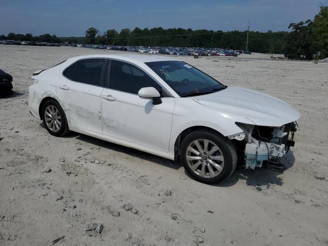 Photo 3 VIN: 4T1B11HK6JU548530 - TOYOTA CAMRY L 