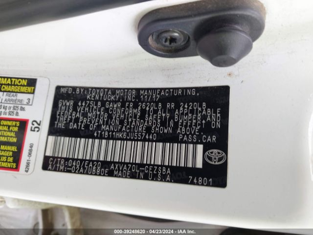 Photo 8 VIN: 4T1B11HK6JU557440 - TOYOTA CAMRY 