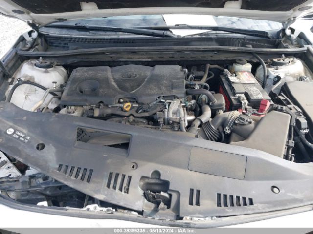 Photo 9 VIN: 4T1B11HK6JU568065 - TOYOTA CAMRY 