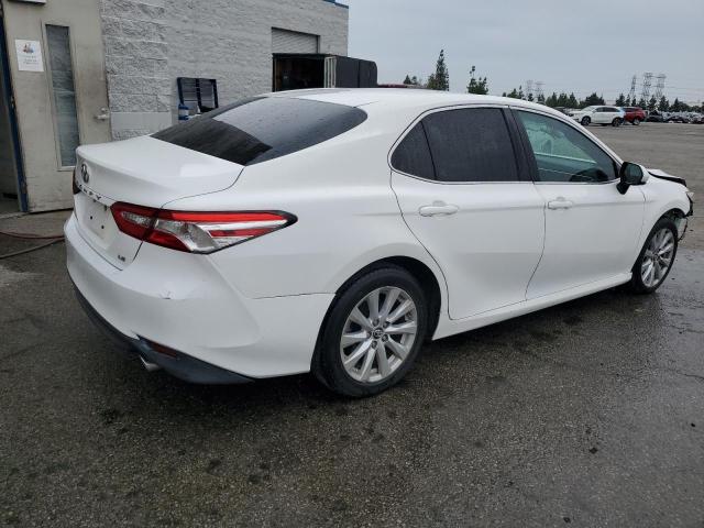 Photo 2 VIN: 4T1B11HK6JU584380 - TOYOTA CAMRY L 