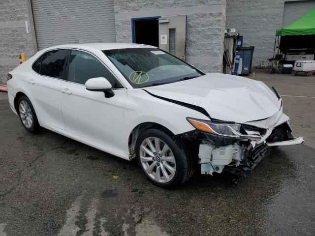 Photo 3 VIN: 4T1B11HK6JU584380 - TOYOTA CAMRY L 