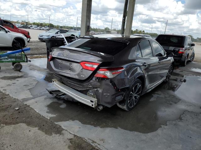 Photo 3 VIN: 4T1B11HK6JU594066 - TOYOTA CAMRY L 