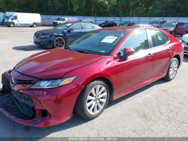 Photo 1 VIN: 4T1B11HK6JU597002 - TOYOTA CAMRY 