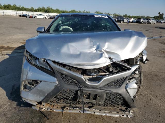 Photo 4 VIN: 4T1B11HK6JU602019 - TOYOTA CAMRY 