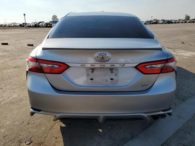 Photo 5 VIN: 4T1B11HK6JU602019 - TOYOTA CAMRY 