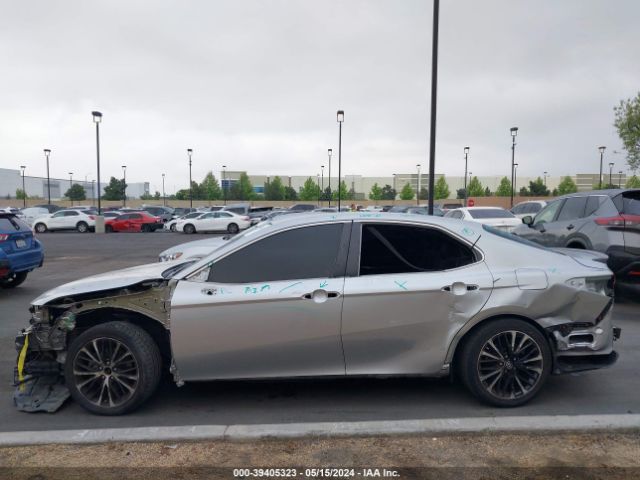 Photo 5 VIN: 4T1B11HK6JU602795 - TOYOTA CAMRY 